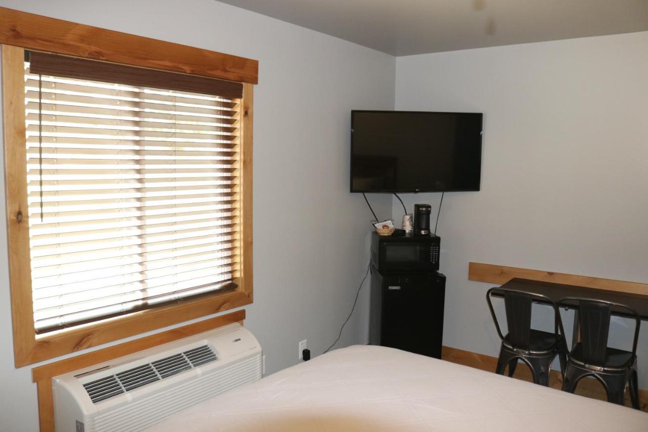 Columbine Inn (Adults Only) Естес Парк Екстериор снимка